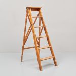 1039 2235 LADDER